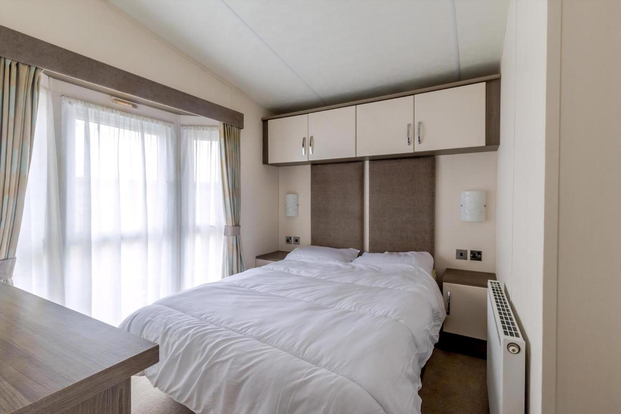 Beautiful 6 Berth Caravan By The Beach In Suffolk Ref 40076Nd Lowestoft Kültér fotó